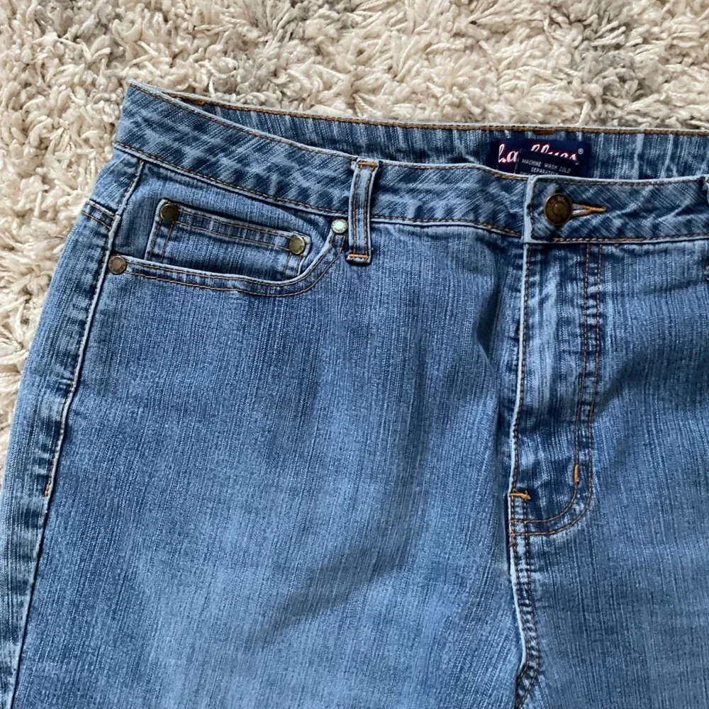 LA Blues Stretch‎ Medium Wash Straight Leg Capri Jeans 14P Blue Denim Mid Rise